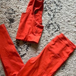 SET Girlfriend Collective Tart